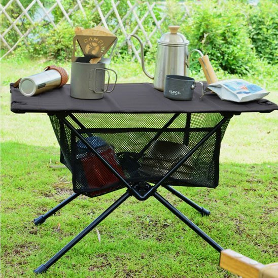 TABLE DE CAMPING