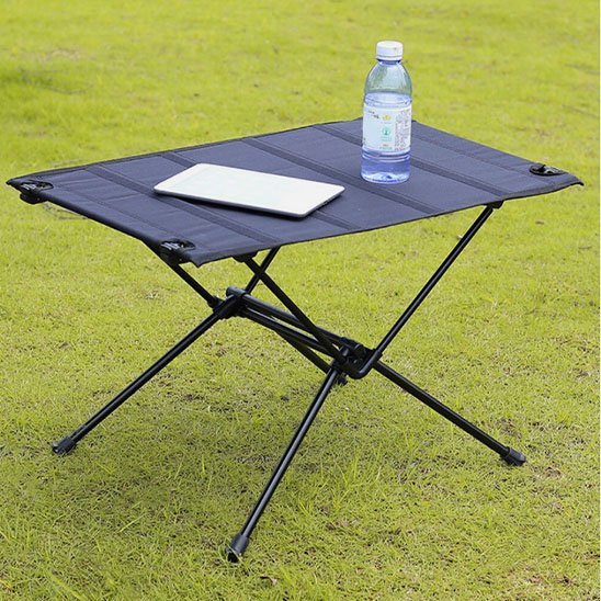 table de camping noir poser cellulaire